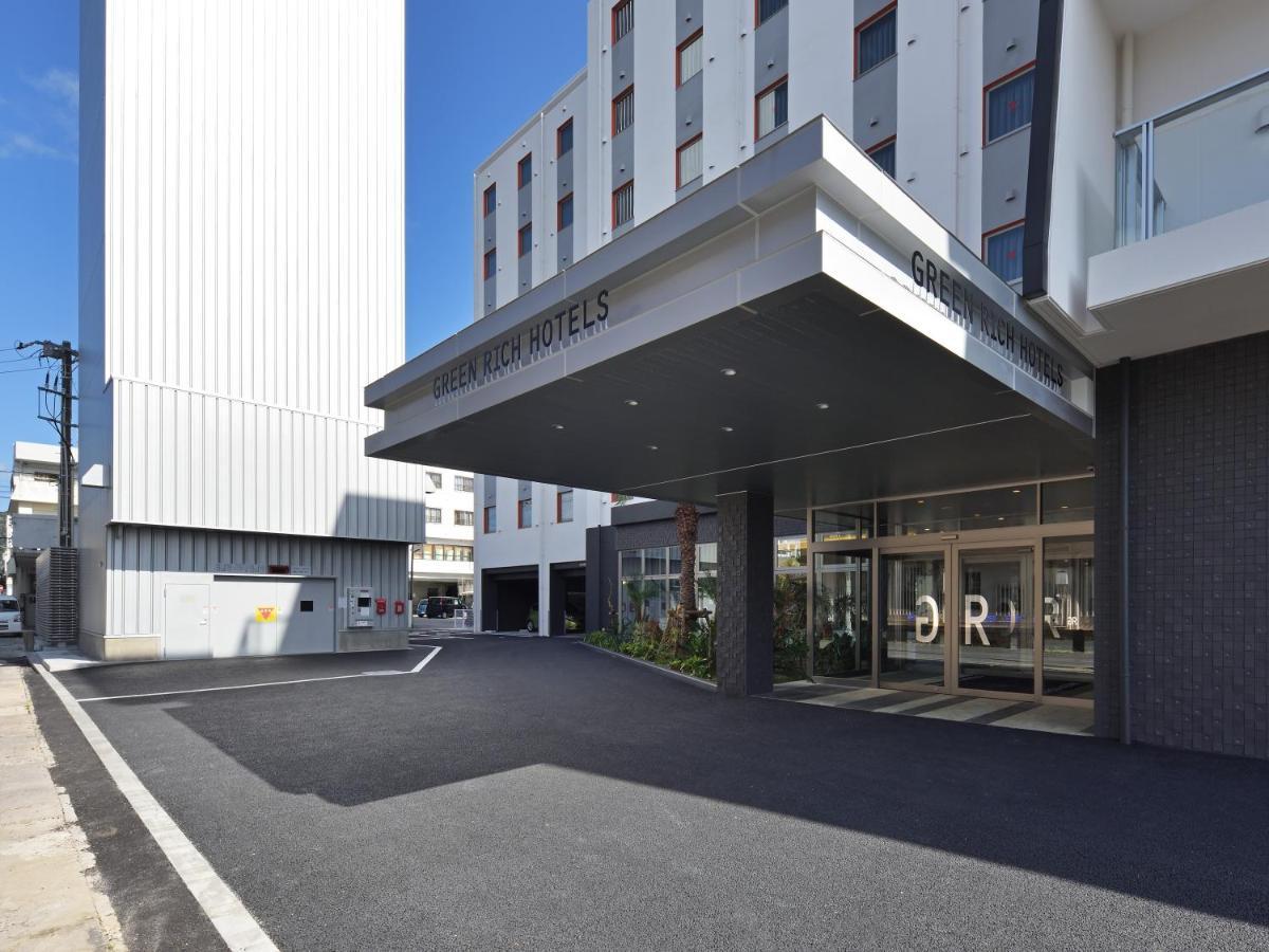 Green Rich Hotel Okinawa Nago Exterior photo